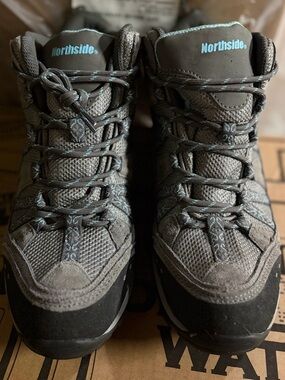 Northside Gray and Teal Women's Winter/Hiking Boots